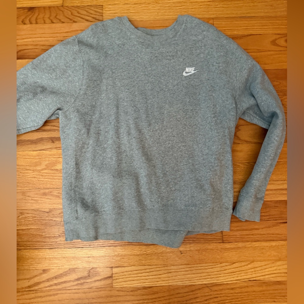 Nike Heather Gray Crewneck Sweatshirt